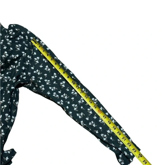 Orvis Women’s Large Dark Green Cotton Button-Down Blouse White Floral Print - Picture 5 of 8